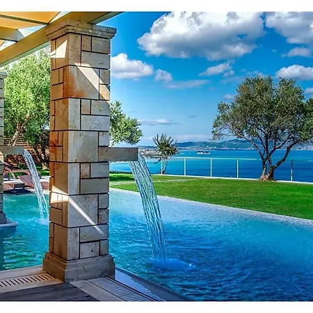 Limni Keriou Sleeps 8 Wifi * Marathias (Zakynthos)
