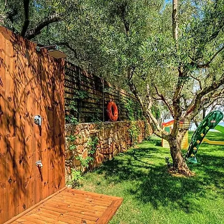 Villa Limni Keriou Sleeps 8 Wifi Marathias (Zakynthos)