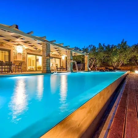 Limni Keriou Sleeps 8 Wifi * Marathias (Zakynthos)