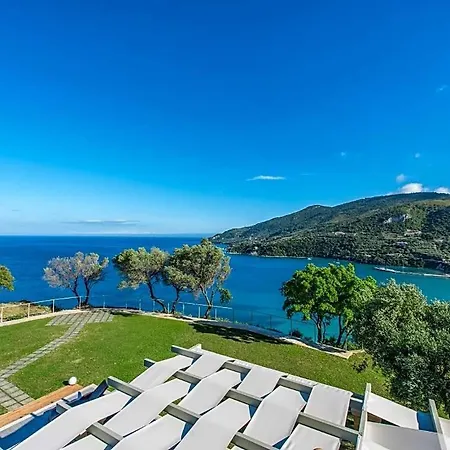 Villa Limni Keriou Sleeps 8 Wifi